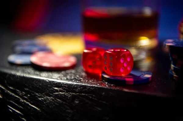 liga365 alternatif platform interface showing live-dealer tables and slot games